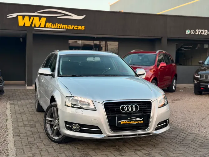 Audi A3 Sportback 2.0 16V TFSI S-tronic 2012