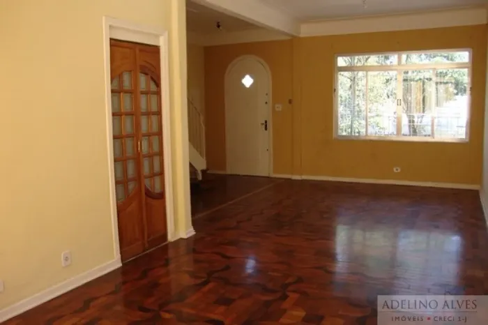 Casa para locação na Aclimação, 4 dormitórios