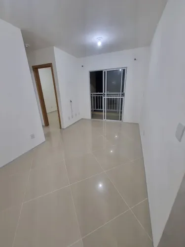 Alugo apartamento no Turu no Condomínio Fit Vivare 2