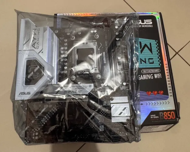 Placa mae B850m Asus aym gaming Wifi