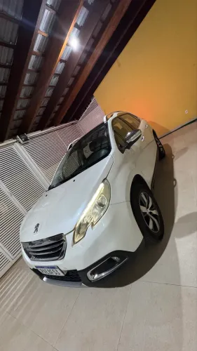 Peugeot 2008 Griffe 1.6 Turbo Flex 16V 5P Mec. 2016