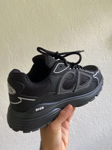 Tênis Dior Primeira Linha - Semi Novo - Usado Apenas 1 Vez