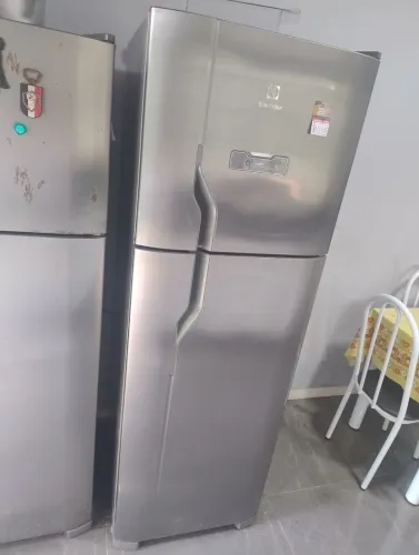 Geladeira Electrolux Frost Free 371 litros 220v ENTREGO 