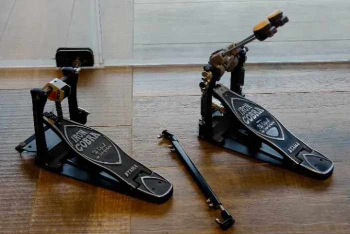 Pedal duplo Iron Cobra HP900 com mola Cobra coil