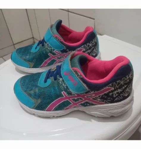 Tenis Asics Fantasy 2 Infantil/ Número 30/ Original/ Usado/ Ótimo