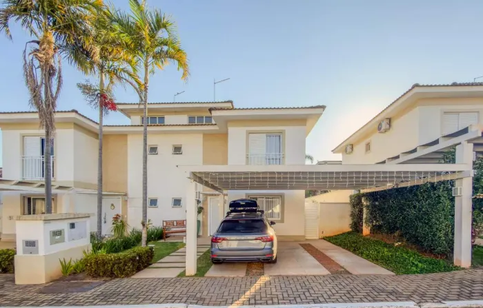 Casa em Condomínio para aluguel, 3 quartos, 3 suítes, 2 vagas, Jardim Montezuma - Limeira/
