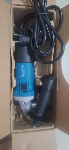 Makita