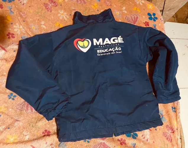 Casaco infantil Prefeitura de Magé
