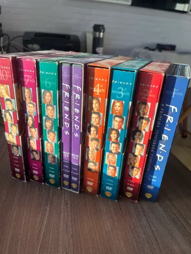 Box série Friends - 8 temporadas - falta a 8 e 9