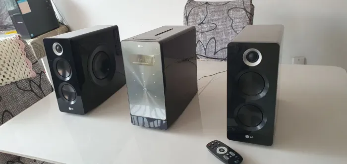 Aparelho de som micro system lg em excelente estado de conservação 