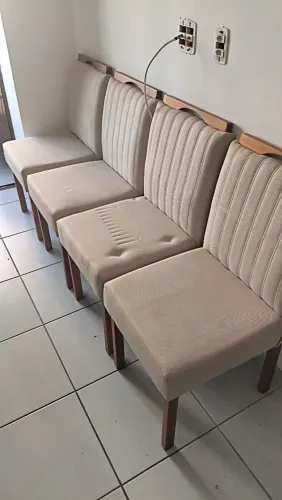 Cadeiras (Unidade)