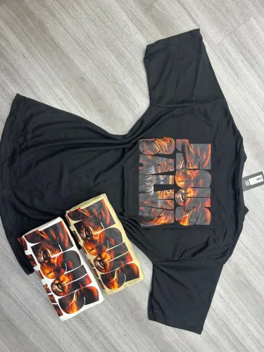 Blusas oversized cristã
