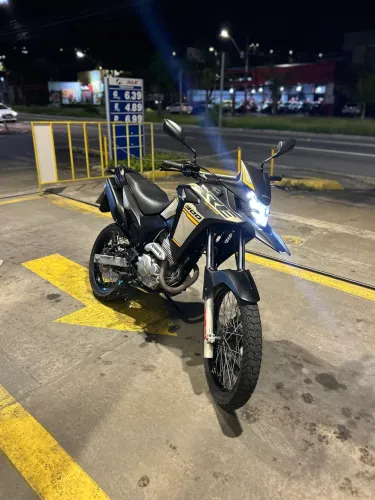Vendo XRE 300 Adventure, ABS, 2022/2023 