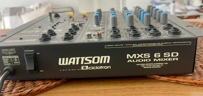 Mesa de som Wattsom Cíclotron Original  MXS 6 SD
