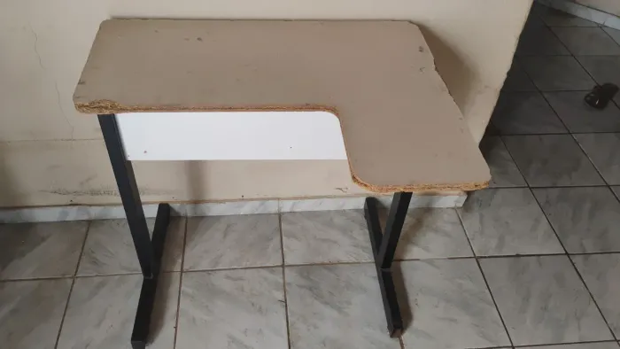 mesa de escrivaninha