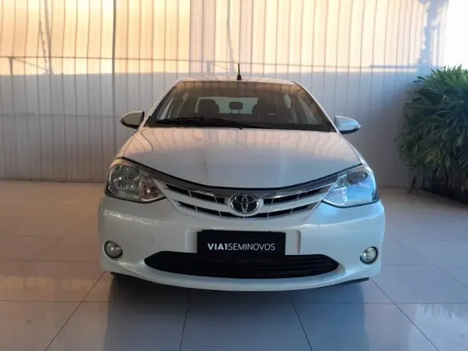 Toyota Etios XLS Sedan 1.5 Flex 16V 4P Aut. 2017