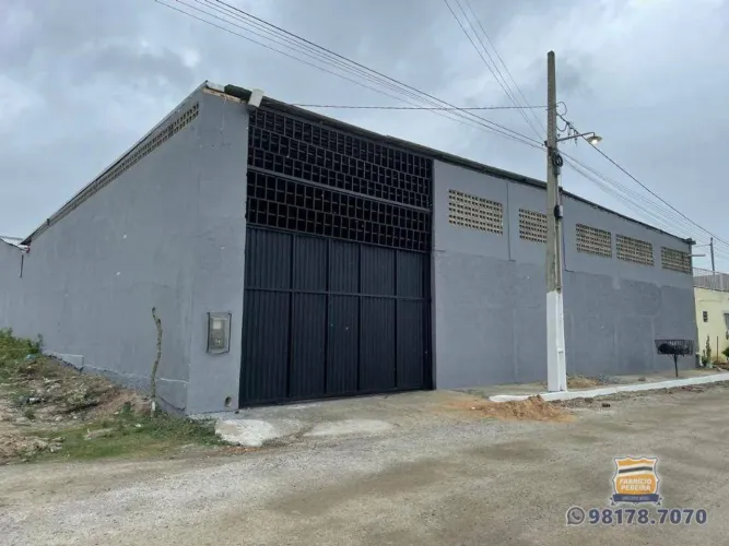 Galpão para alugar, 840 m² por R$ 7.050,00/mês - Queimadas - Queimadas/PB
