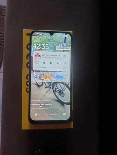 Celular poco c85