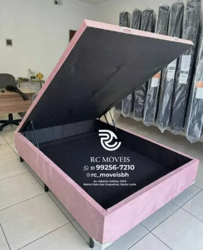 Cama box Baú Casal 1.38x1.88 Inteiriço Blindado com Pistão a Gás