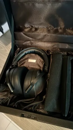 Sony MDR-Z1R - Lendário Flagship em Estado Impecável - Graves Físicos e Agudos detalhados