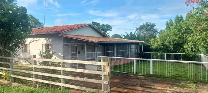 VENDE-SE CHACARA NO MUNICIPIO DE AVELINOPOLIS-GO COM 2 ALQUEIRES
