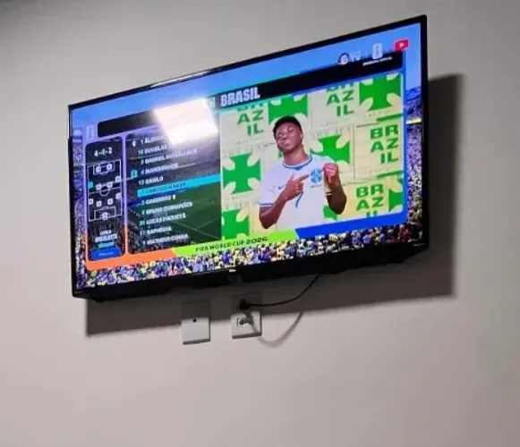 TV Philco Roku 43" - Excelente Estado
