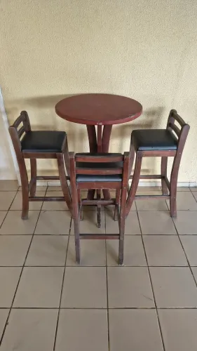 Conjunto de cadeiras bistrô (mesa não inclusa) 