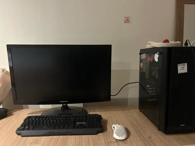 PC GAMER RTX 2060 SUPER