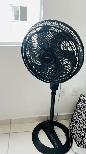 Ventilador britânia coluna, 40cm