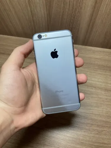 IPHONE 6 16GB PRATA - BATERIA 78% + CAIXA E ACESSÓRIOS