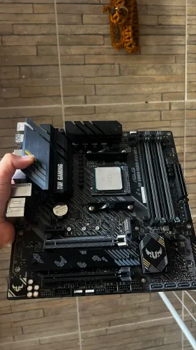 ASUS TUFF GAMING B550-PLUS WI-FI II + RYZEN 5 4500 ACEITO TROCAS