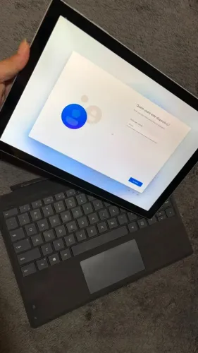 Microsoft Surface Pro 7+ i7-1165G7 16GB RAM SSD 512GB Win11 Pro Prata