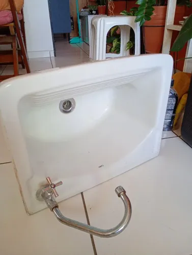 Vende-se tanque de cerâmica celite 31L litros