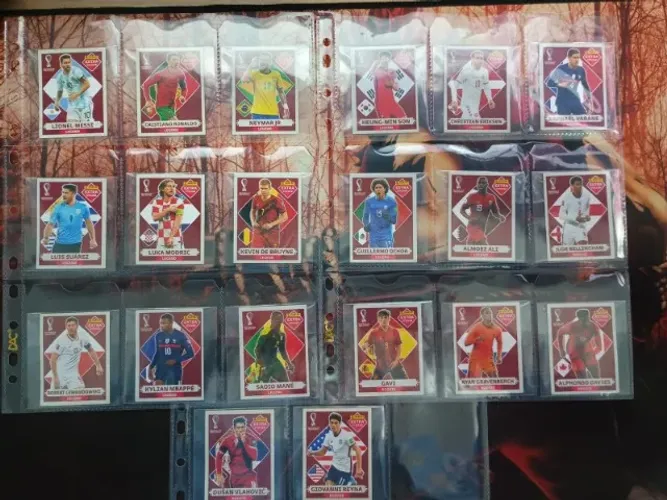 Coleção Original Panini Completa Legend Bordo Copa do Mundo 2022
