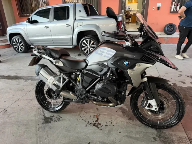 BMW R 1250 GS Adventue Pemium Tiple Black 2022