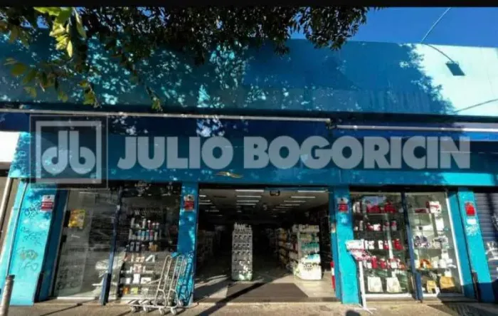 Loja : / Comercial / Taquara