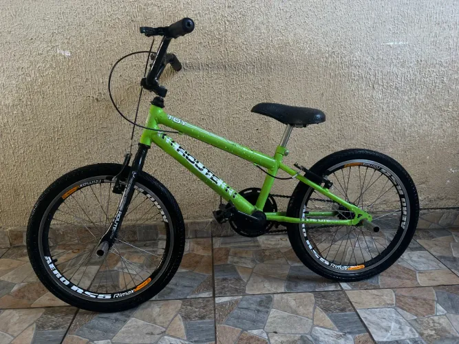 BMX Aro 20 Freestyle + Caloi Aro 26 Suspensão Dupla - Ótimo Estado