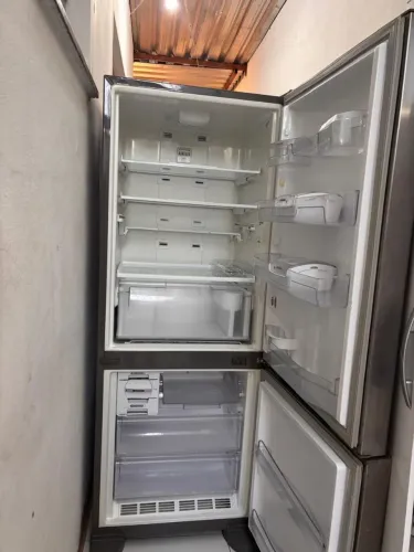 Geladeira Brastemp Ative! Inox Frost Free 422L