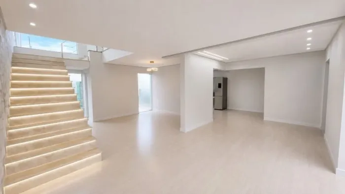 Sobrado à venda, 256 m² por R$ 1.400.000,00 - Setor Jaó - Goiânia/GO