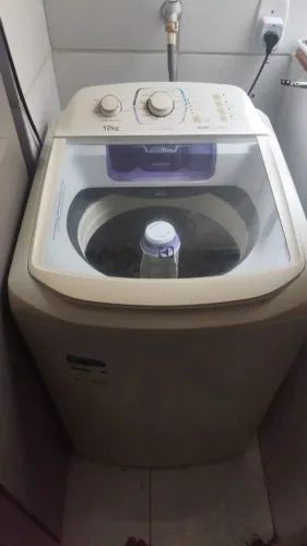 Lavadora Electrolux 12kg Jet&Clean/SilentControl modelo LAC12
