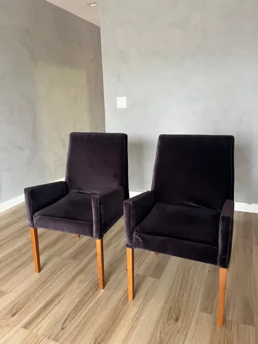 Vendo sofá e duas poltronas