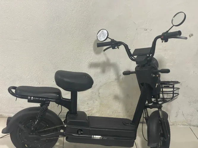 Vendo moto elétrica