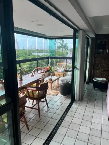 Apartamento Alto Padrão na Av. Beira Rio, Ilha do Retiro-Recife