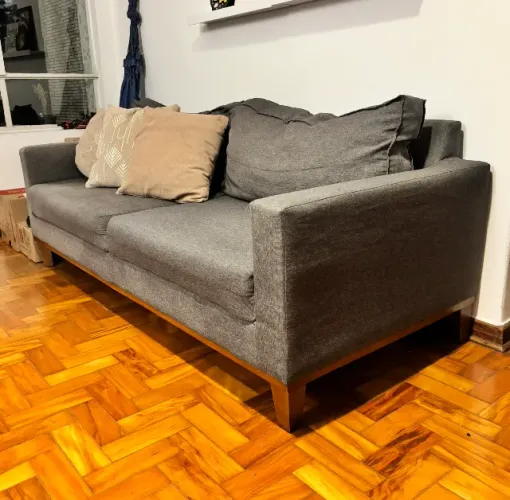 Sofá cinza 2 lugares