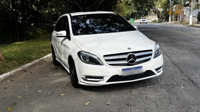 Mercedes-Benz Classe B 200 CGI 1.6 TB Sport 156cv AUT 2014