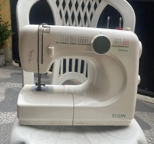 Vendendo uma máquina de costura
