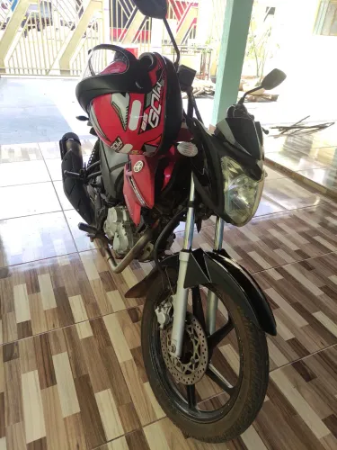 Vendo Yamaha Fazer 150 2014