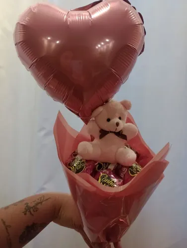 Buques de chocolate para dia dos namorados
