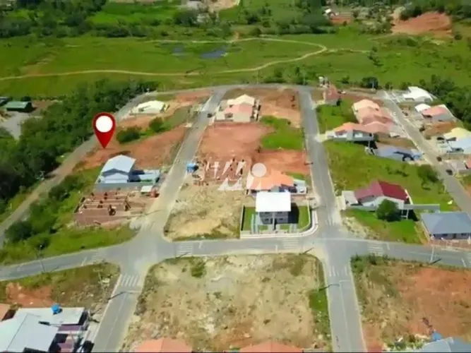 Terreno no loteamento Jardins 3 - imv