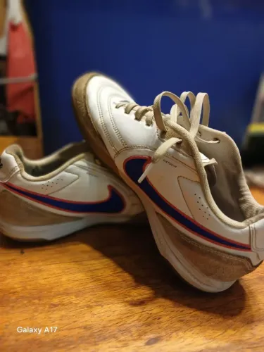 Chuteira futsal nike tiempo street gato 